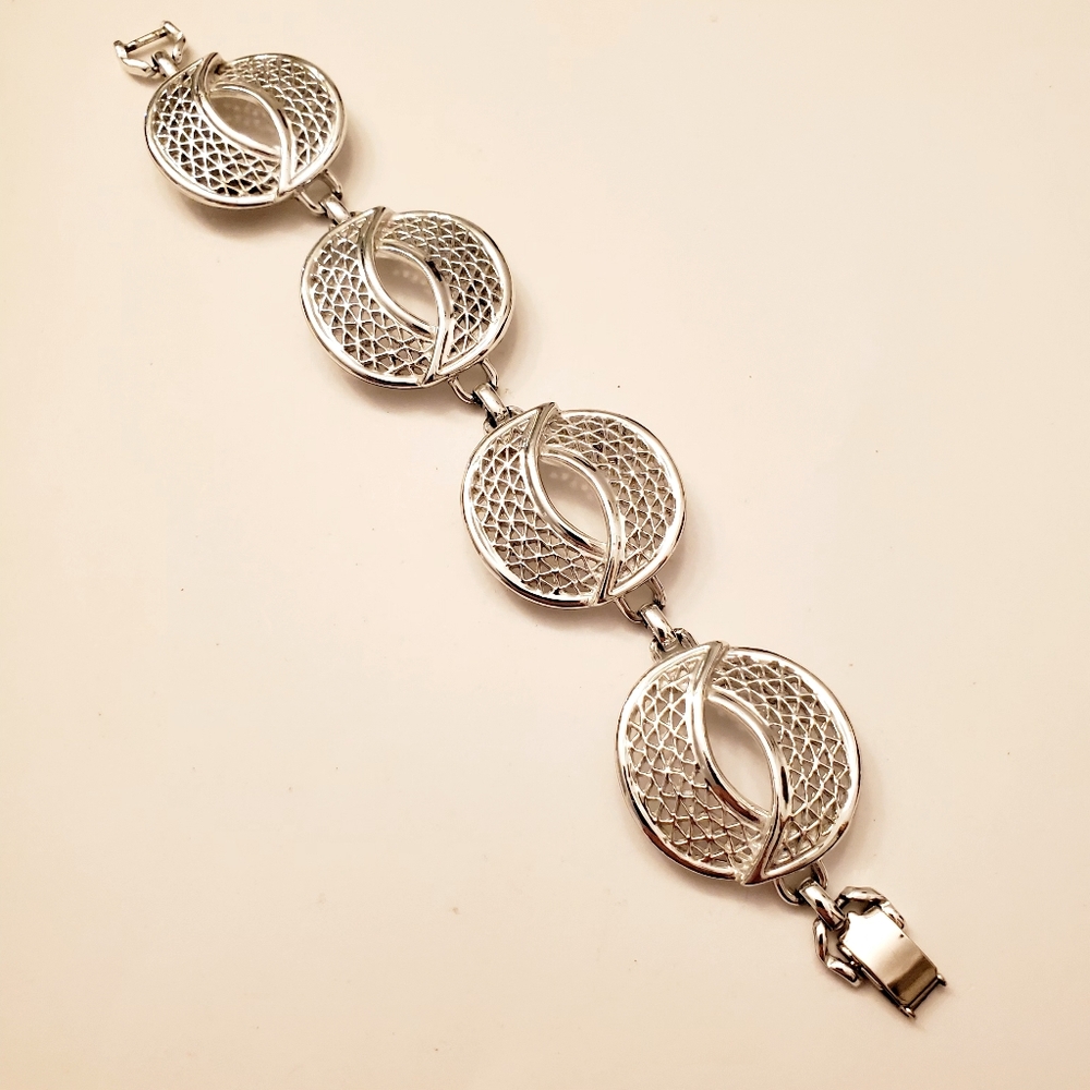 SARAH COVENTRY Crescent Silver Tone Bracelet, 1960's Rhodium Plated